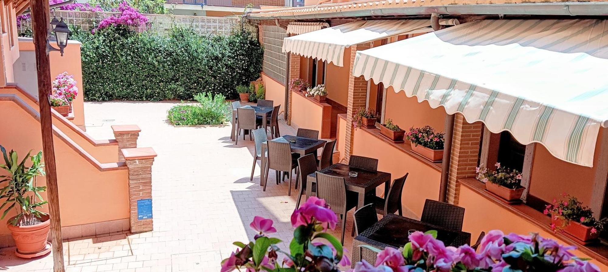 Hotel Riviera Фьюмичино Экстерьер фото